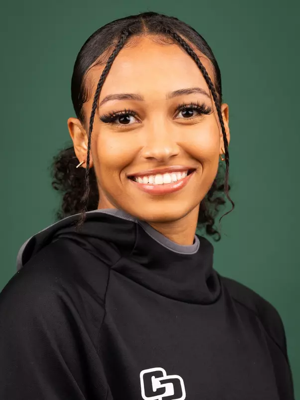 Anisa Rind Track & Field. Photo by Owen Main 1/6/24