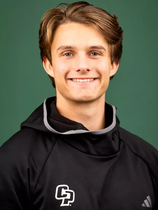 Ethan Bergman Track & Field. Photo by Owen Main 1/6/24