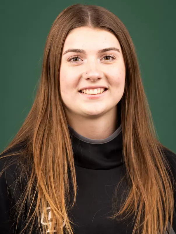 Natalie Porter Track & Field. Photo by Owen Main 1/6/24