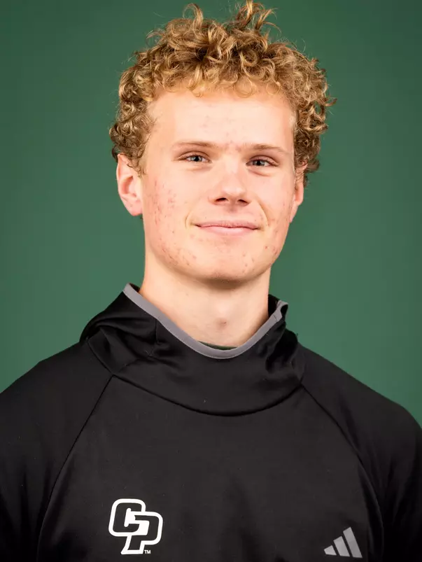 Peter Olson Track & Field. Photo by Owen Main 1/6/24