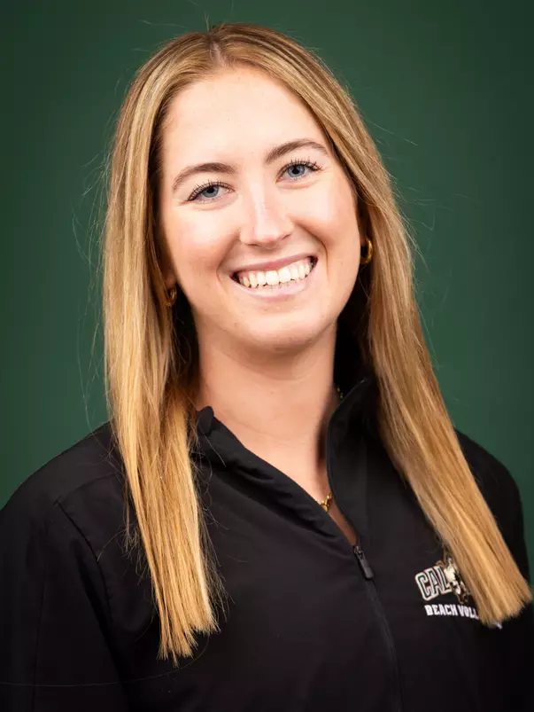 Alexis Donovan headshot 2024