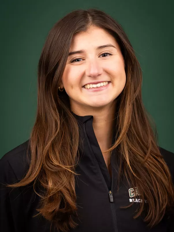 Izzy Martinez headshot 2024