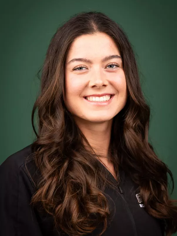 Quinn Perry headshot 2024