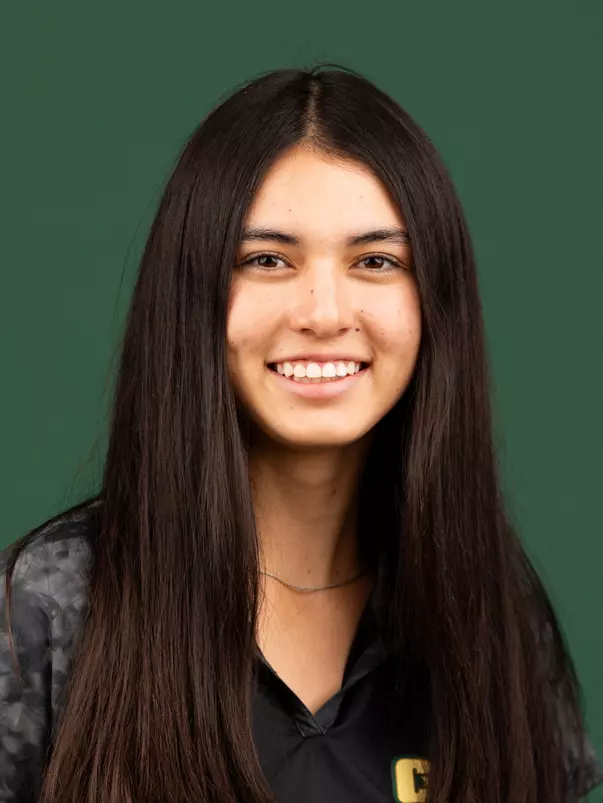 Sara Torres headshot 2024