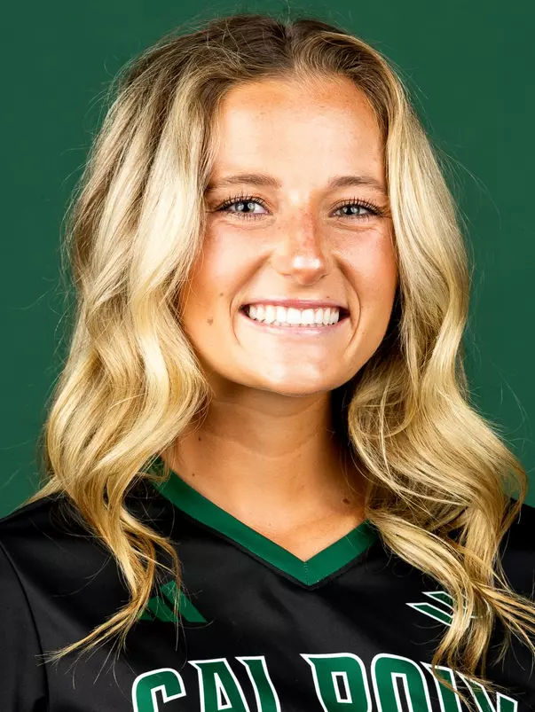 McKenna Carbon ( 31 )
Women's Soccer
Cal Poly Athletics Media Day
Photo by Owen Main 7/31/24