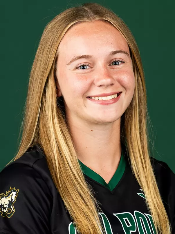 Tacey Bivin ( 33 )
Women's Soccer
Cal Poly Athletics Media Day
Photo by Owen Main 7/31/24