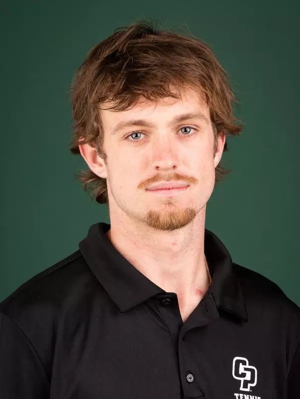 Liam Toroman headshot