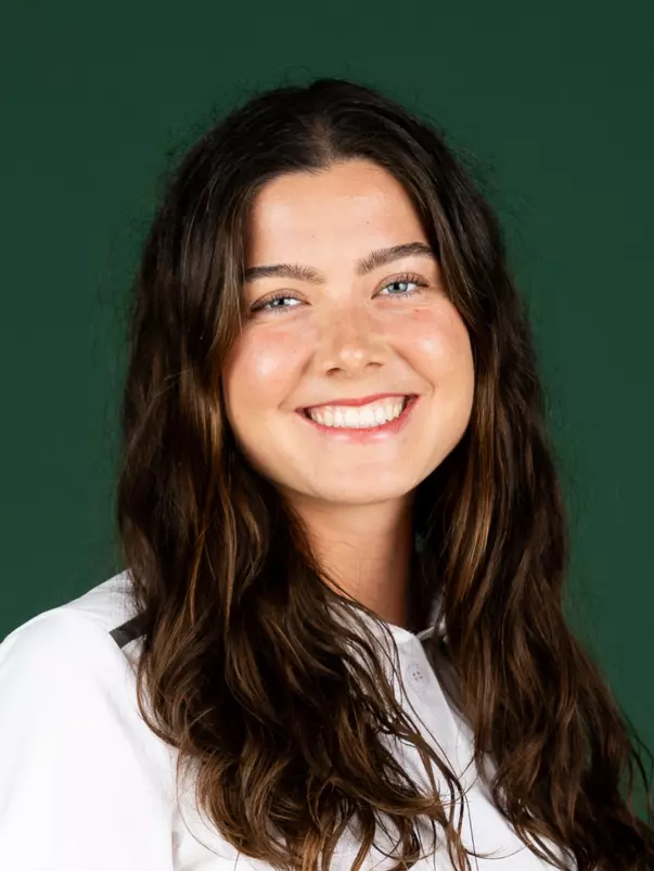 Quinn Perry headshot 2025