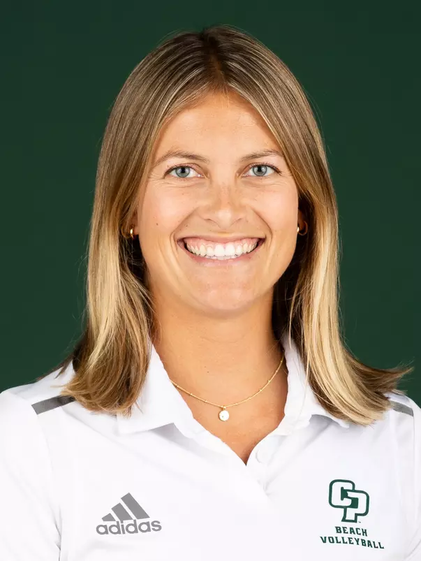 Lindsey Sparks headshot 2025