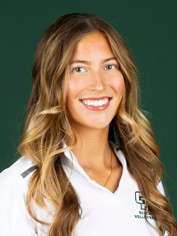 Dani Sparks
Beach VB
Photo by Owen Main 1/5/25