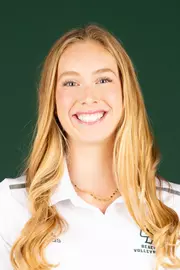 Abbey Reinard headshot 2025