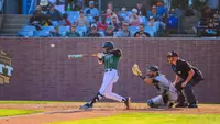 Garza Extra Bases (2026)