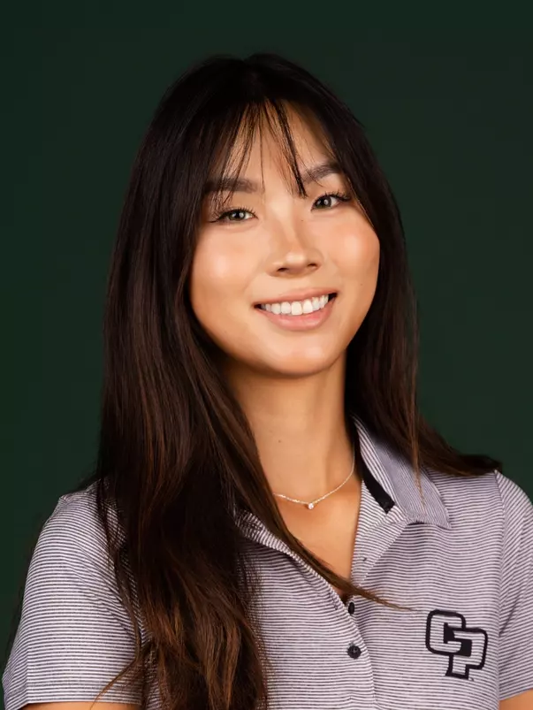 Sarah Yoo Headshot 2026-27