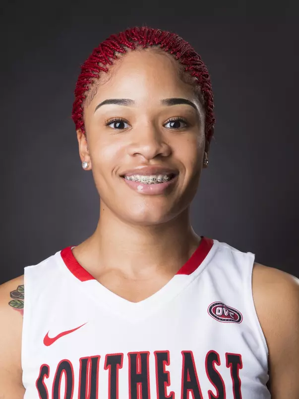 Tesia Thompson
