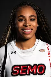 Rahmena Henderson