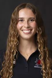Alyssa Carver headshot