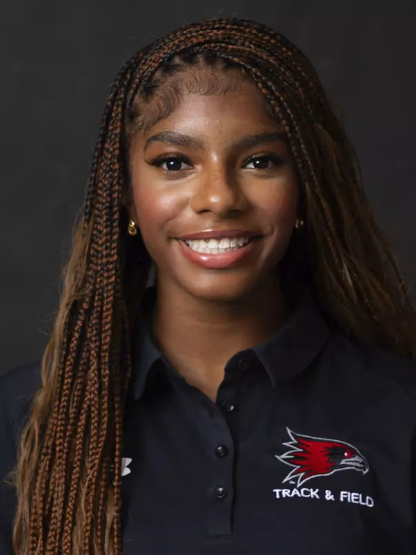 Jasmine McClelland headshot