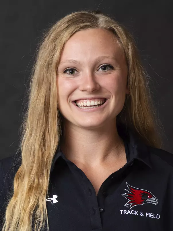 Molly Grohman headshot