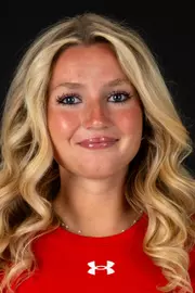 Maya Domian headshot
