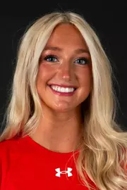 Sophie Shrum headshot