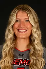 Alayna Christner Headshot