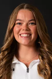 Courtney Henry headshot