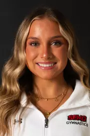 Emily Sabers headshot