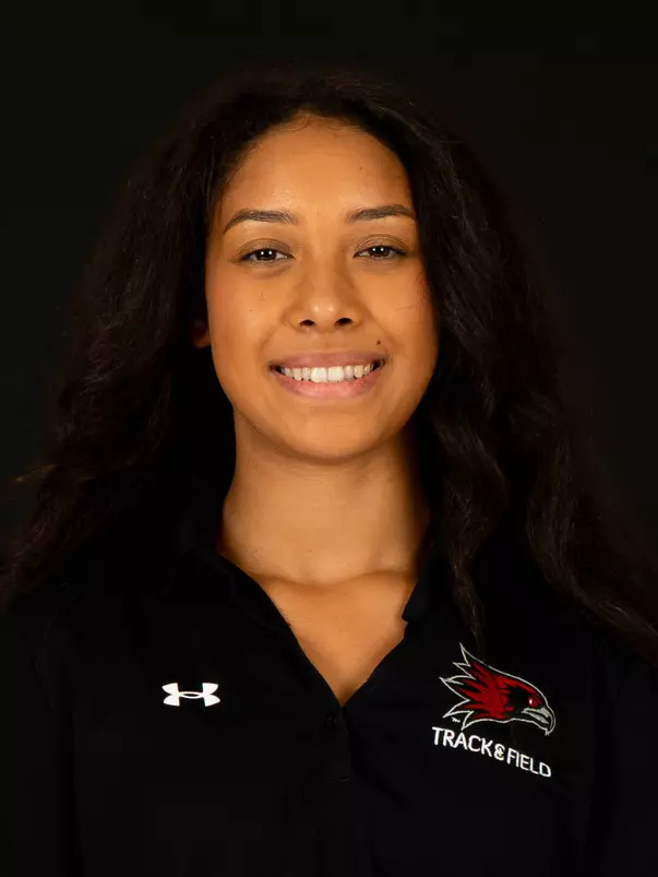 Aleah Box Headshot