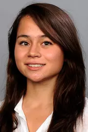 Lauren Dixon headshot