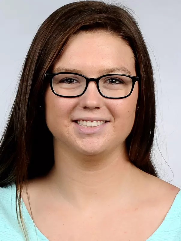 Nikki Bookwalter headshot