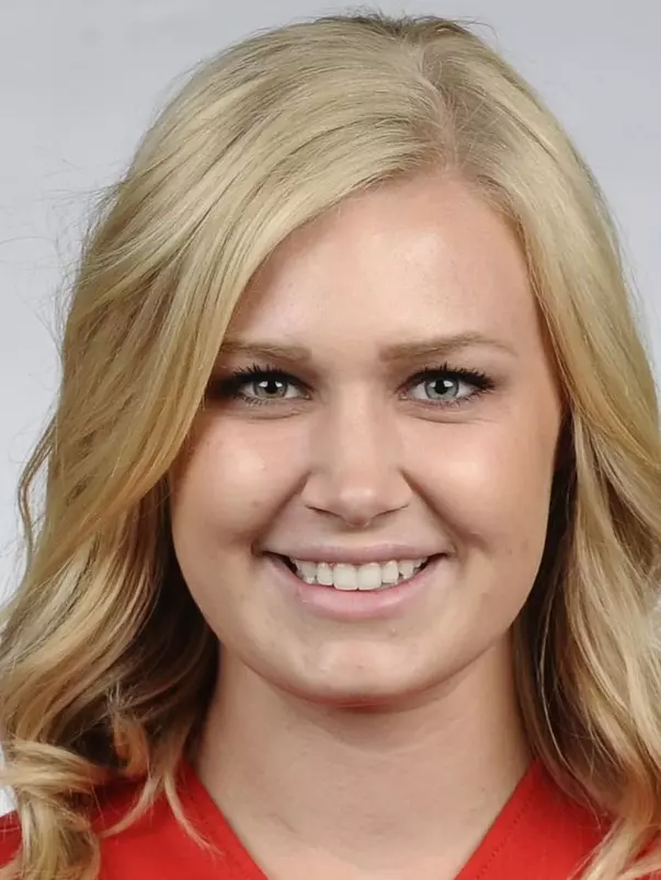 Melanie Russell - Headshot