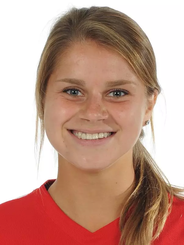 Pietra Sweeney 2017 headshot