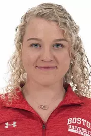 Headshot of Julia Vascotto