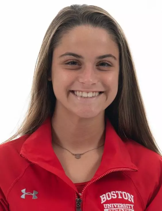 Head shot of Stephanie Casaletto