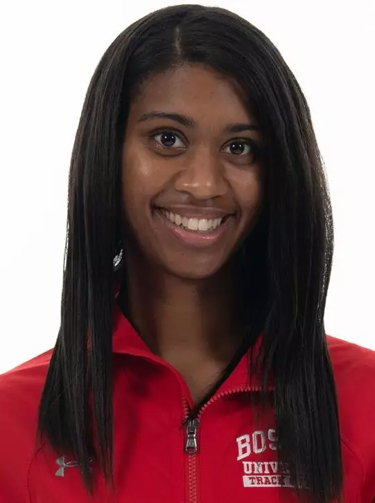 Head shot of Carissa Stots