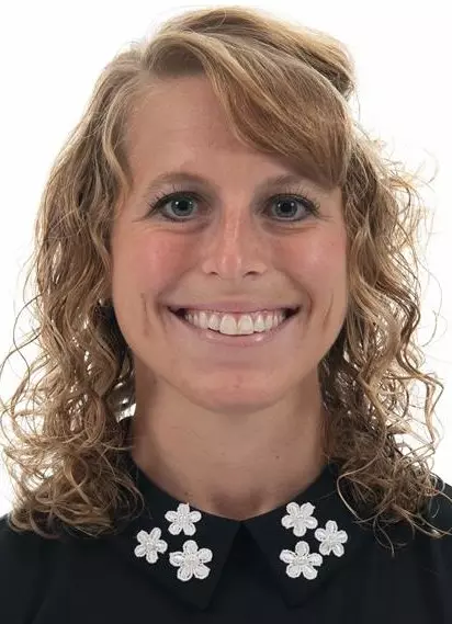 Kristin Fleagle Head Shot