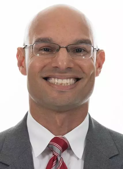 Gabe Sanders Head Shot