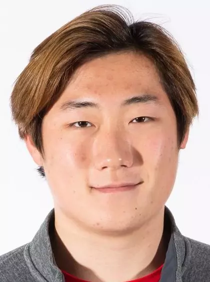 Justin Lee headshot