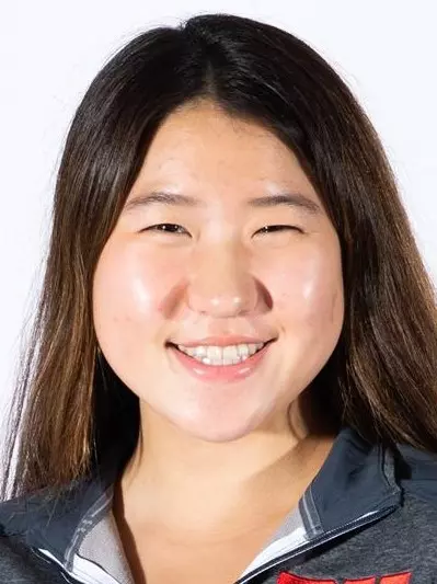 Madison Kim headshot