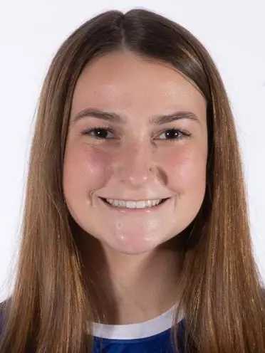 Gretchen Bennett headshot