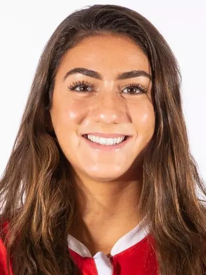 Grace Ferrara headshot