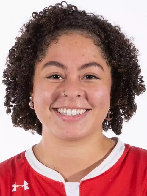 Marli Rajacich headshot