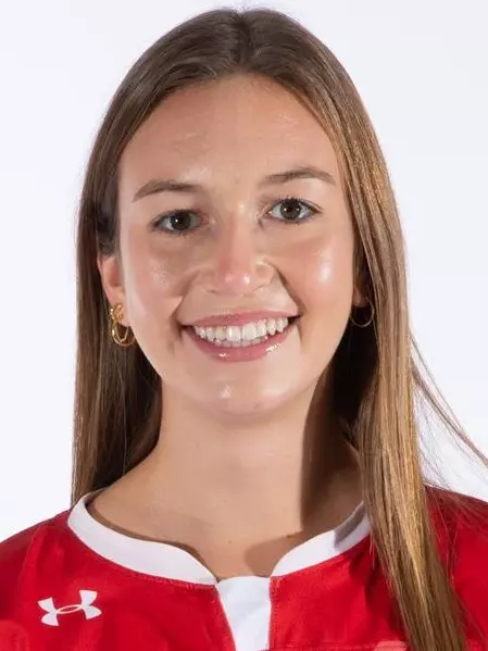 Sophia Woodland headshot