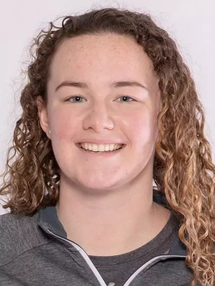 Maggie Reilly headshot