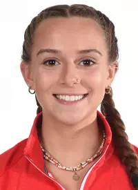 Tess Csejka headshot