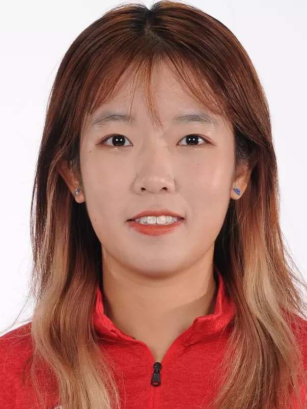 Christy Chen - 2021 headshot