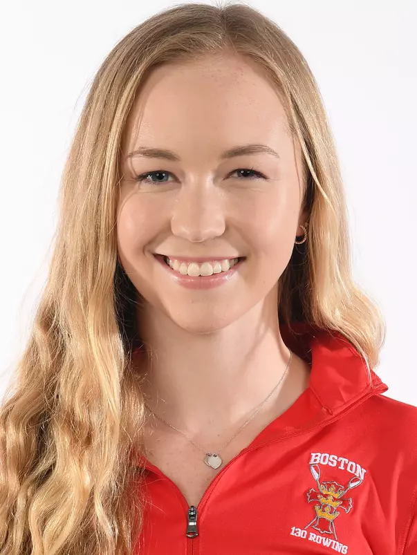 Kylie Lough Headshot