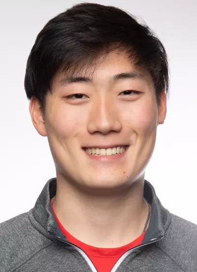 Justin Lee headshot