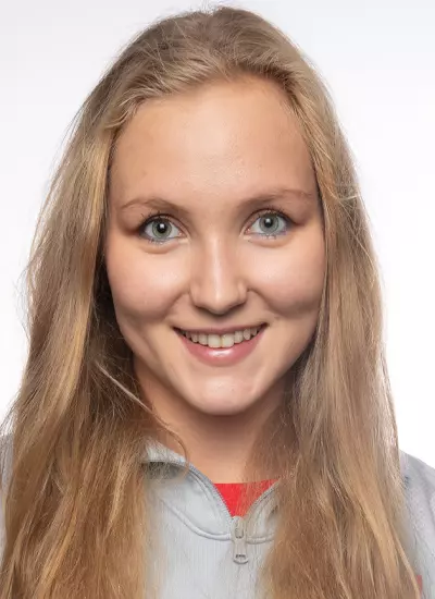 Julia Owerko headshot