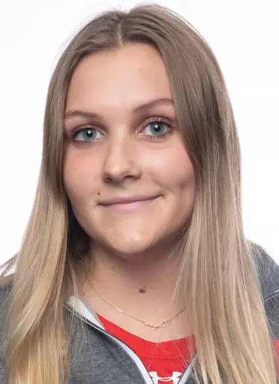 Hanna Schlegel headshot